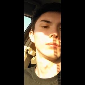 Meet your Posher, Cole